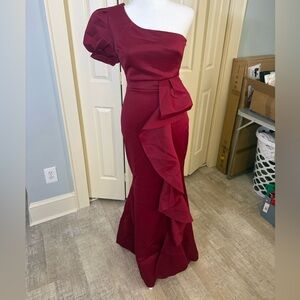 Elegant One-Shoulder Burgundy Dress